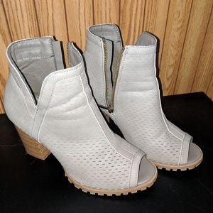 Women's grey wedge booties